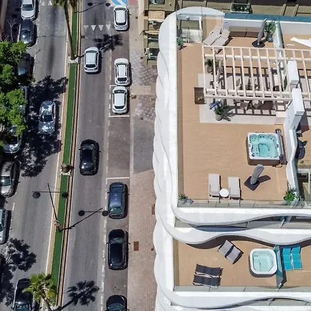 Vivi Homes - Kenzo Pool, Jacuzzi, Terrace & Sea View *