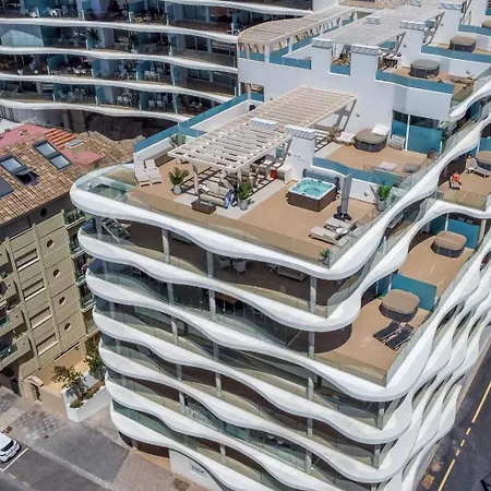 Apartment Vivi Homes - Kenzo Pool, Jacuzzi, Terrace & Sea View Fuengirola