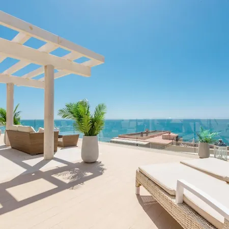 Vivi Homes - Kenzo Pool, Jacuzzi, Terrace & Sea View Fuengirola