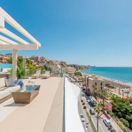 Vivi Homes - Kenzo Pool, Jacuzzi, Terrace & Sea View