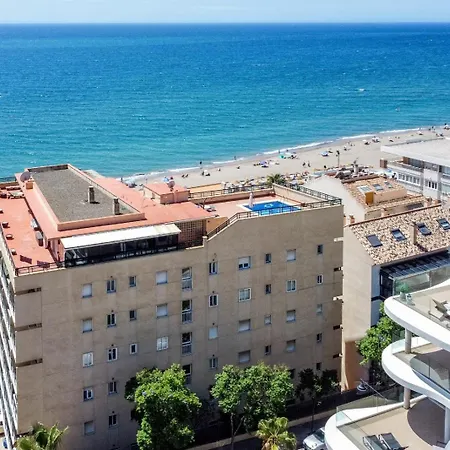 Vivi Homes - La Ola Pool, Terrace & Sea View Apartment Fuengirola